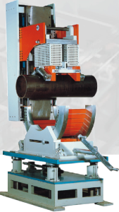 Swiveling yoke houses a segment test head for inspection of welds in large pipes.